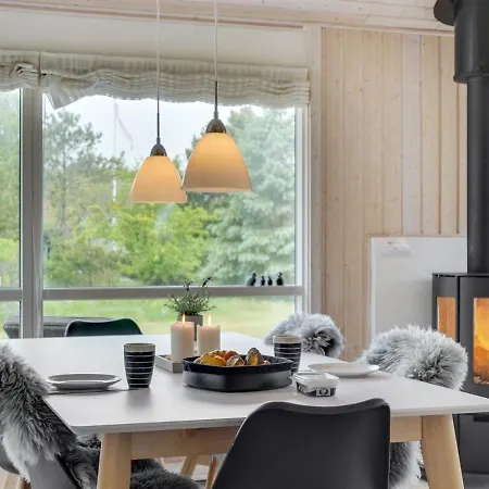 Holiday home Jara - 700m From The Sea In Nw Jutland By Interhome *
