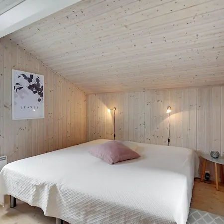 Jara - 700m From The Sea By Interhome